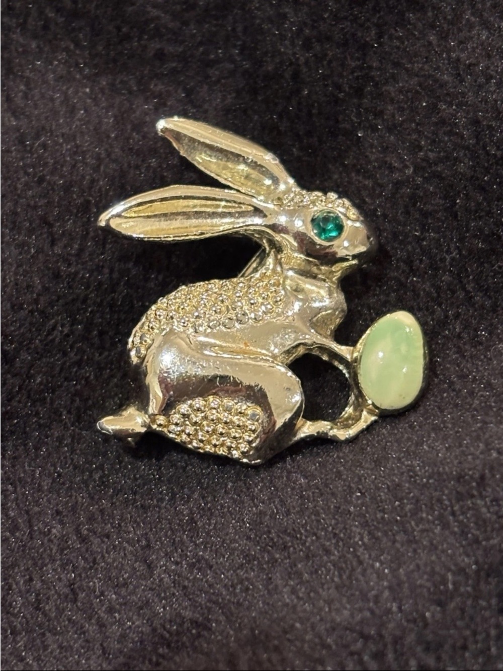 Vintage Metropolitan Museum Of Art Bunny With Stone Egg Brooch